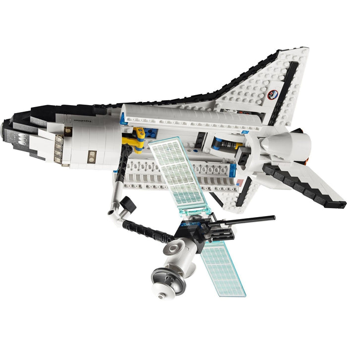 Lego Shuttle Rescue LEGO Advanced Models 10231 Shuttle Expedition - Slightly creased box ...