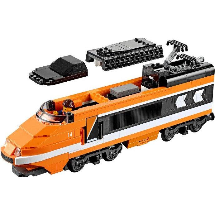LEGO Creator Expert 10233 Horizon Express engine car and passenger car with roofs removed