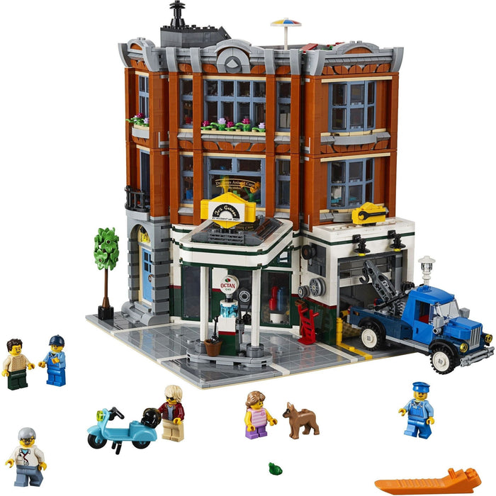 LEGO Creator Expert 10264 Corner Garage Modular Building — Brick-a