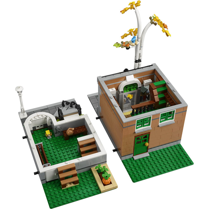 LEGO Creator Expert 10270 Bookshop Modular Building