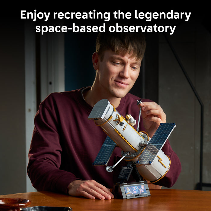 LEGO Icons 11382 Hubble Space Telescope