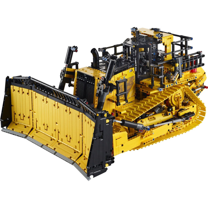 LEGO Technic 42131 CAT D11 Bulldozer