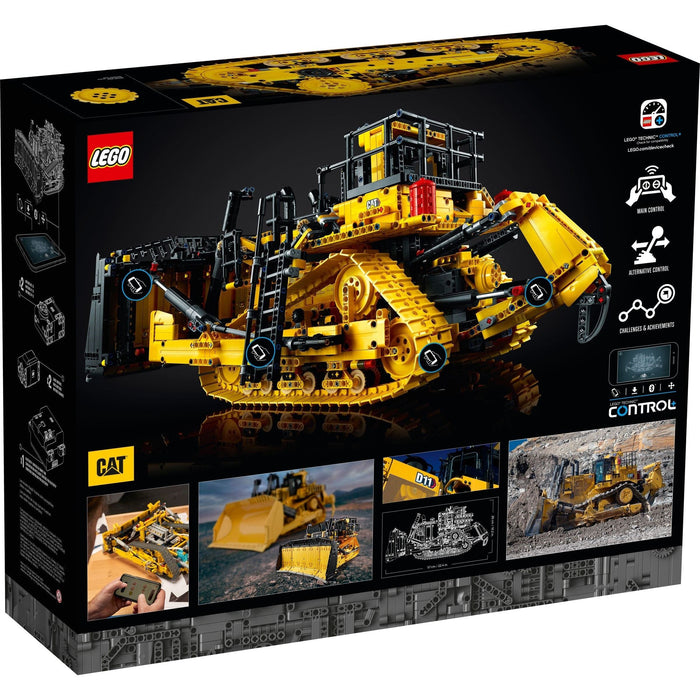 LEGO Technic 42131 CAT D11 Bulldozer