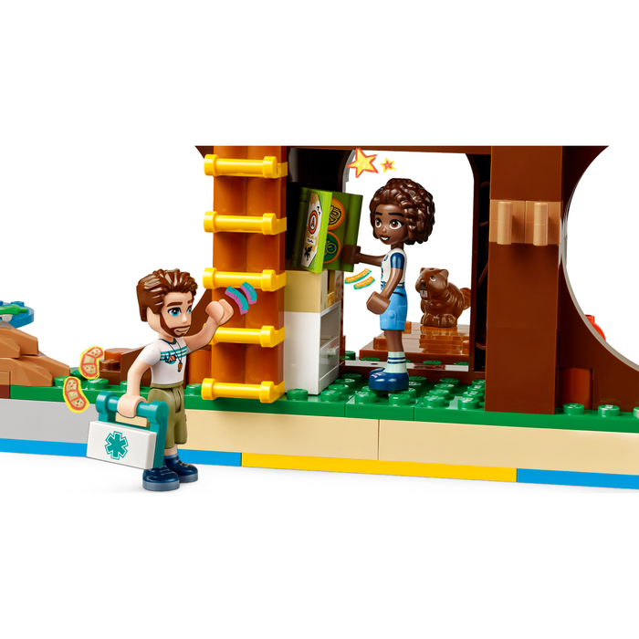 LEGO Friends 42631 Adventure Camp Tree House camp counsellor Jonathan by the climbing ladder