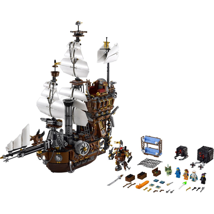 LEGO 70810 The LEGO Movie MetalBeard's Sea Cow (Creased box)