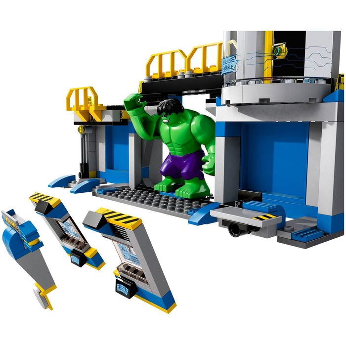 LEGO Marvel Super Heroes 76018 Avengers: Hulk Lab Smash