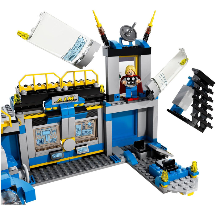 LEGO Marvel Super Heroes 76018 Avengers: Hulk Lab Smash