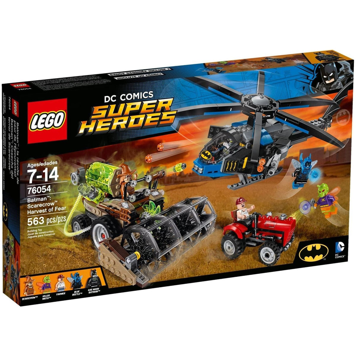 LEGO 76054 Scarecrow Harvest of Fear with LEGO Blue Beetle