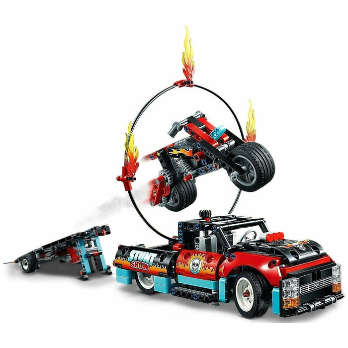 LEGO Technic 42106 Stunt Show Truck & Bike